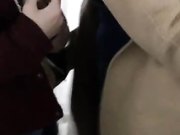 地下车库骚话跟陌生人发骚在车里玩车震叼住几把不松口真爽