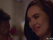 花臂纹身长发妹子3P大屌黑人双洞齐插暴力抽插