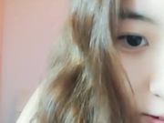 清纯美女大学生一多秀身材很正奶子很嫩淘宝买的道具自慰插逼