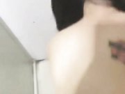 漂亮纹身美少女和大肚猛男炮友玩性爱自拍卫生间各种抽插爆操