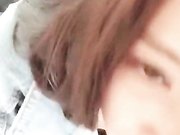 白嫩性感气质美女网约滴滴司机在公路边玩车震操的激烈