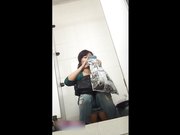 马戏团公厕经典盗录女性放尿环肥燕瘦形态各异