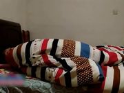 老夫少妻性慾强媳妇经期未走干净边干边拍