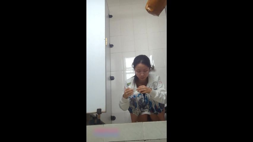 公厕经典盗录流出各色女性放尿环肥燕瘦形态各异偶有素颜美女