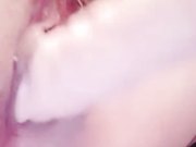 丰满漂亮御姐穿着开档丝袜大力插穴自慰逼逼水多