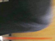 盗神国内某大型商城偷拍来方便的美眉们粉嫩花心尿了出来