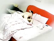 汉奸头中年男和大奶情人开房偷情毛太多吃逼吃了很多毛