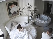 霸气纹身社会男爆操身材娇小长发白嫩漂亮女友射了一身精子