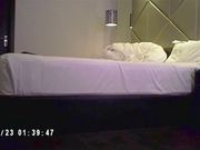 高价约炮艺校高颜值乖巧小美女特意穿上丝袜T裤爆操