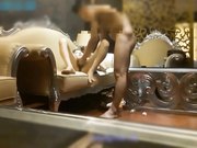 幼师酒店被土豪在沙发上玩弄嫩穴各种干后又抱在茶几上疯狂抽插