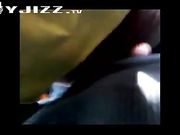 牛人公交车上掏鸡鸡顶美女屁股