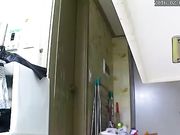 破解摄像头监控偷拍美女出浴