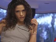 被粗长黑鸡巴暴操的女生