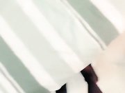 苗条身材挺嫩面罩妹子双人啪啪黑丝上位骑乘再换黄色袜子后入