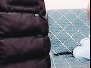 美女主播剧情演绎下班忘带钥匙在对面邻居家等妈妈回来时故意勾引邻居沙发上啪啪!