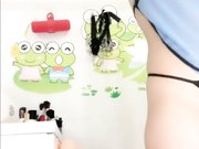 情趣肚兜黑色网袜诱惑 震动道具JJ吸在柜子上后入抽插