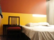 边境出差价格便宜直接叫了两个外籍妹玩双飞早晚得累死床上