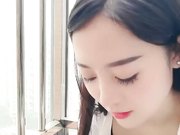 天台楼梯道具自慰秀 翘起屁股肛塞插菊花道具JJ抽插