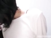 还在读书的学生妹跟男友回出租屋里做爱