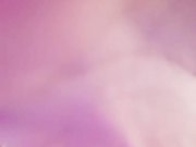 露脸黑丝袜诱惑，身材不错单指抠逼，高潮喷尿呻吟可射