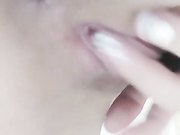 清純漂亮美女主播漫漫現場直播手指扣穴自慰大秀