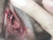 颜值还不错肤色很漂亮的美女大姨妈期间自扣