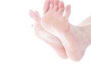 美腿模特大尺度私拍完美展示气质美穴