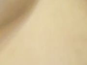 女主播深夜性欲来袭 直播大尺度放福利