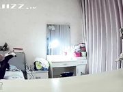 360度水滴摄像头偷拍年期夫妻居家做爱