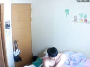 摄像头监控偷拍小夫妻晚上洗完澡后激情打炮