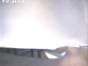 在我家借宿的小表妹被我骗到房间给我舔鸡巴