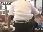 好好的家庭聚会居然演变成淫乱不堪的大乱交