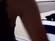 性感蕾丝情趣内衣美女先给男友吃鸡巴然后被后入大力抽插