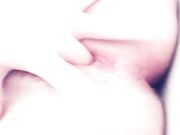 寂寞的小妹妹家中直播手指插逼