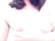 寂寞的小妹妹家中直播手指插逼