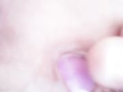 嫩妹主播舔跳蛋 超级骚的呻吟声 很是诱惑