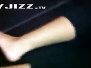 表妹来家中借宿 熟睡的她被我轻轻的解开了奶罩