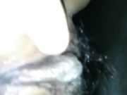 洗浴包间招嫖黑丝少妇隔音不好打炮时不敢大声说话 最后操出白浆