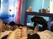 家境不错的大鸡巴哥餐厅搭讪个正在玩手机的妹子回家啪啪