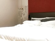 兄弟雀儿哥单挑逼毛浓密性欲强的美乳御姐