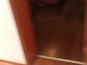 性感黑丝短裙少妇约炮眼镜小哥 撕开裆部台子上抽插骑乘自己动