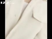 炮友千里送B 在大巴车上拍视频露出给我看