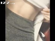 炮友千里送B 在大巴车上拍视频露出给我看