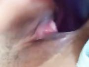 无毛性感美女超爱大茄子插嫩屄