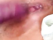 无毛性感美女超爱大茄子插嫩屄