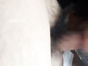 网红大淫货何奕恋穿着真空透明内衣在马路飞驰车里和司机玩上位骑乘高潮喷射