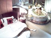 喷血推荐-高颜值极品长发美女被网友用尽全力干到高潮内射