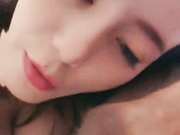 骚气大奶妹子双人爆菊啪啪秀 口交吸蛋骑乘插菊花搞完自己在用道具JJ爆菊