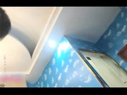 约炮外围女进来后衣服都没脱完就要求吃鸡巴