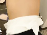 dorababe 午休时间楼梯间的秘密